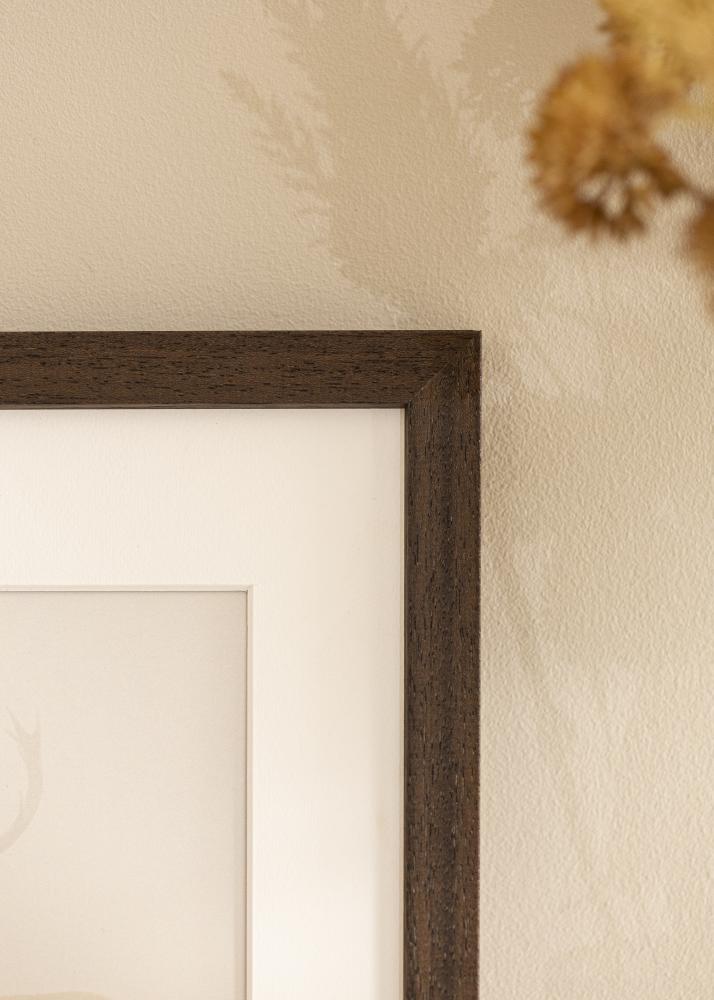 Okvir smeđa drvo 65x75 cm - Paspartui Bijela 55x65 cm