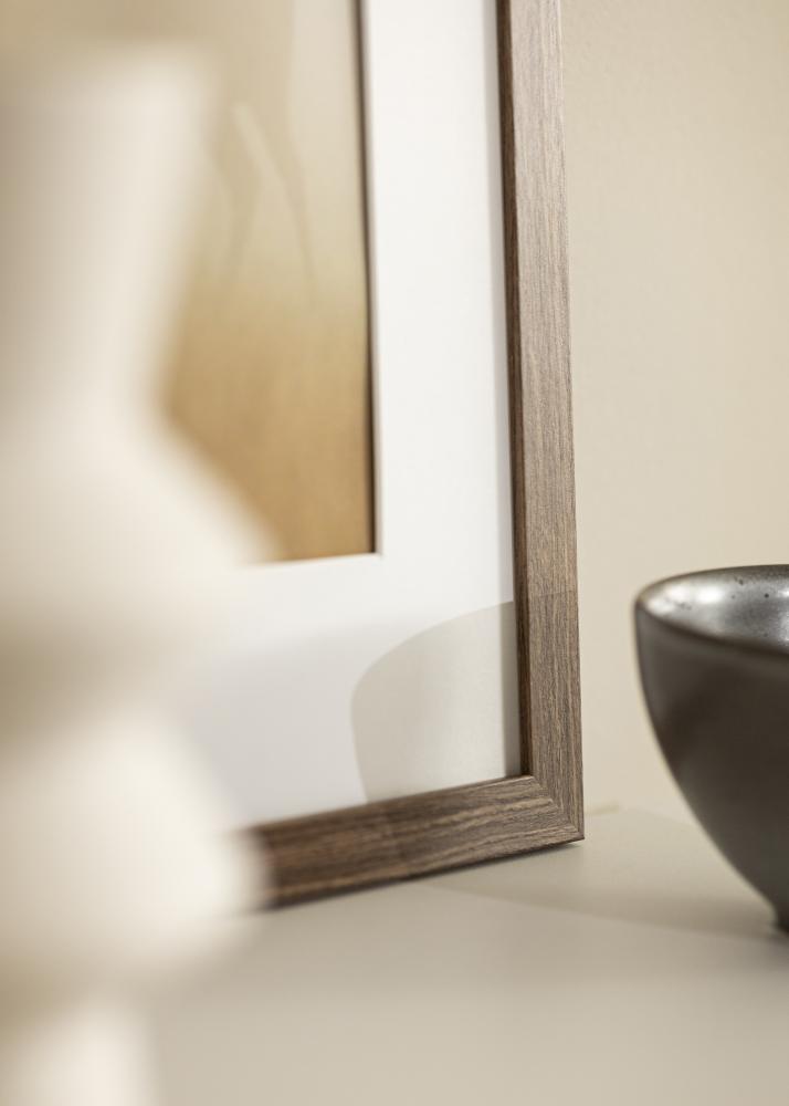 Okvir Stilren hladna smeđa 40x50 cm - Paspartui Bijela 29,7x42 cm