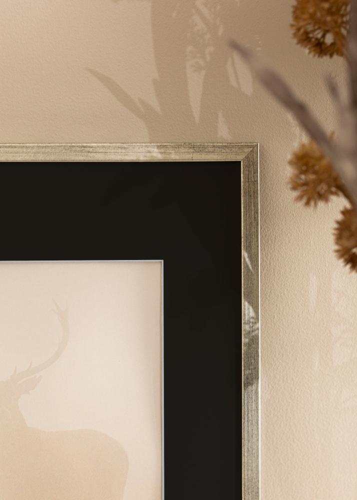 Okvir Galant Srebro 30x40 cm - Paspartu Crno 18x27 cm