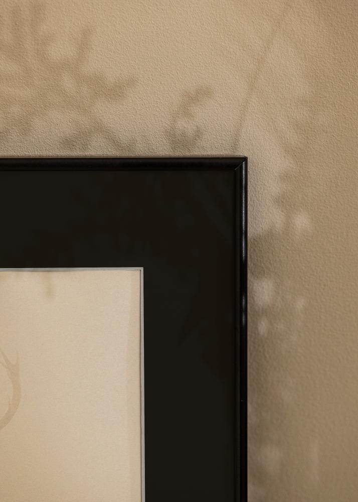 Okvir Visby Crno 30x40 cm - Paspartu Crno 21x30 cm