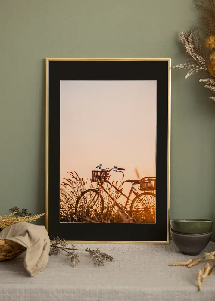 Okvir New Lifestyle Shiny Gold 30x40 cm - Paspartu Crno 21x30 cm