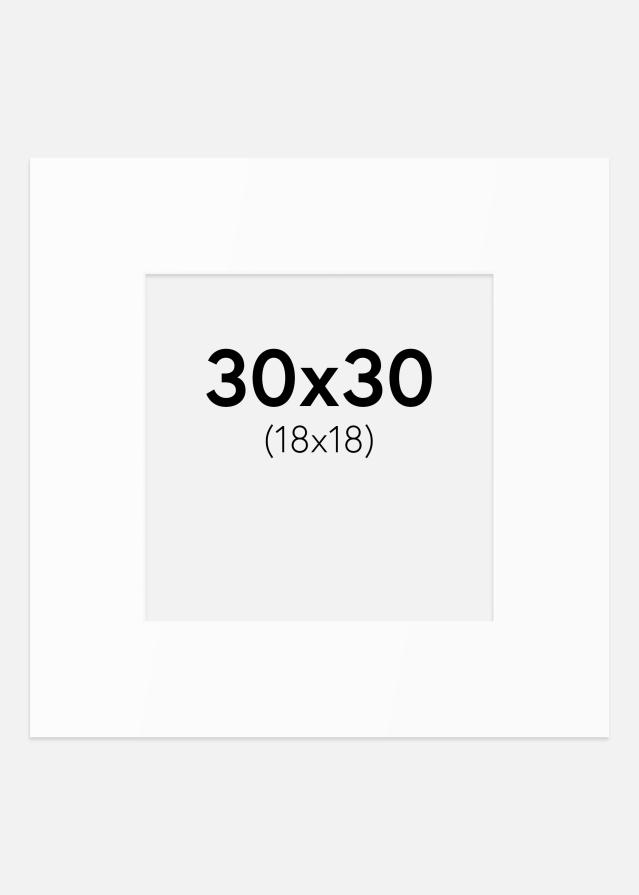 Paspartu Bijeli Standard (Bijela Jezgra) 30x30 cm (18x18)