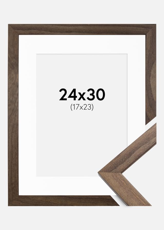 Okvir Profinjeni Orah 24x30 cm - Paspartu Bijelo 18x24 cm