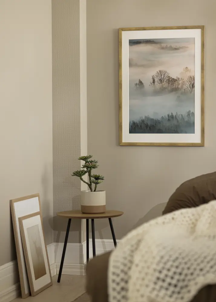 Okvir Profinjeni Zlato 50x70 cm - Paspartu Bijelo 42x59,4 cm (A2)