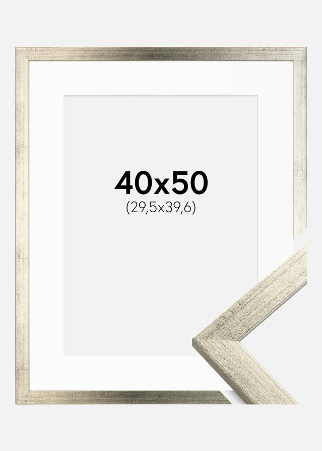 Okvir Profinjeni Srebro 40x50 cm - Paspartu Bijelo 12x16 inches