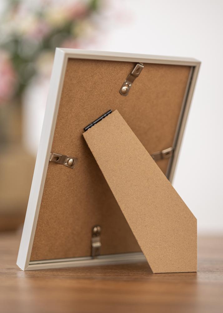 Okvir New Lifestyle Zemlja siva 13x18 cm - Paspartui Bijela 9x12 cm