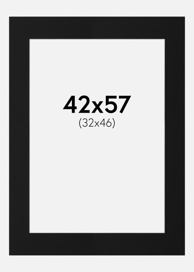 Paspartu Crni Standard (Bijela Jezgra) 42x57 cm (32x46)