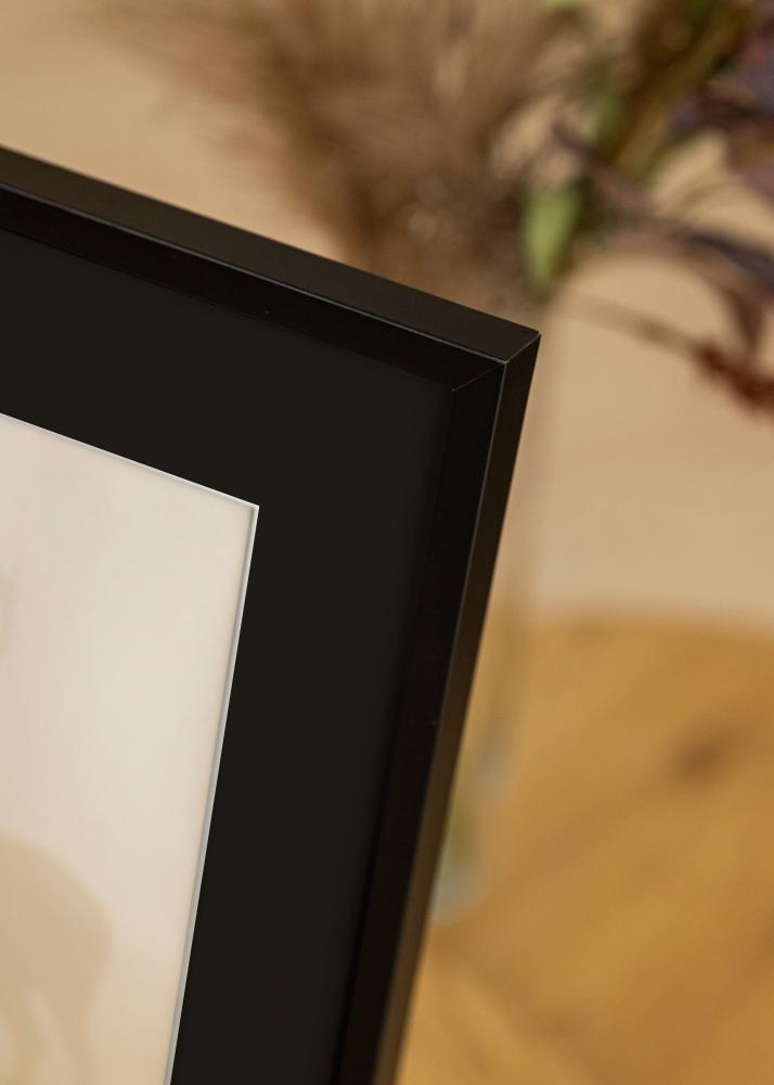 Okvir E-Line Crno 30x40 cm - Paspartu Crno 21x29,7 cm (A4)