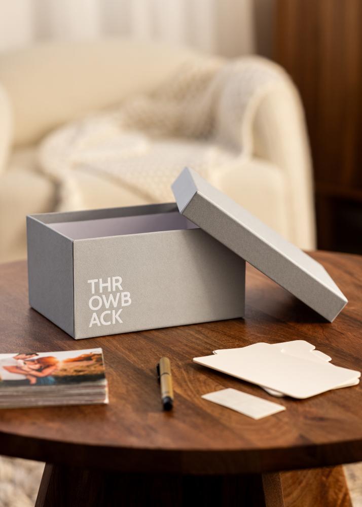 KAILA THROWBACK Kutija za slike (700 slika u 10x15 cm) - Siva