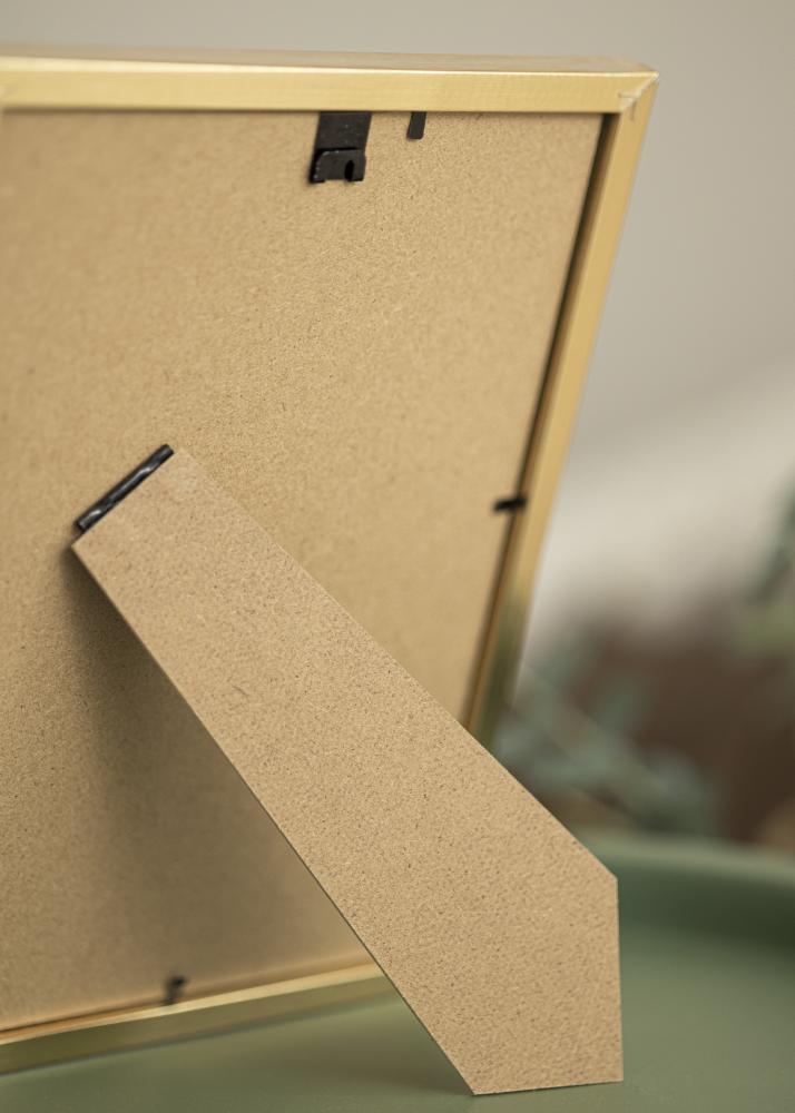 Okvir Trendy Zlato 20x25 cm - Paspartu Crno 14x18 cm