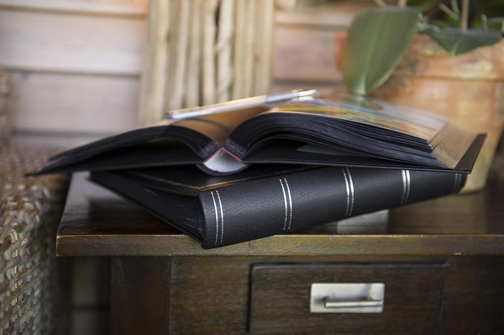 Black Line Super Album za slike - 200 kapacitet slika 11x15 cm