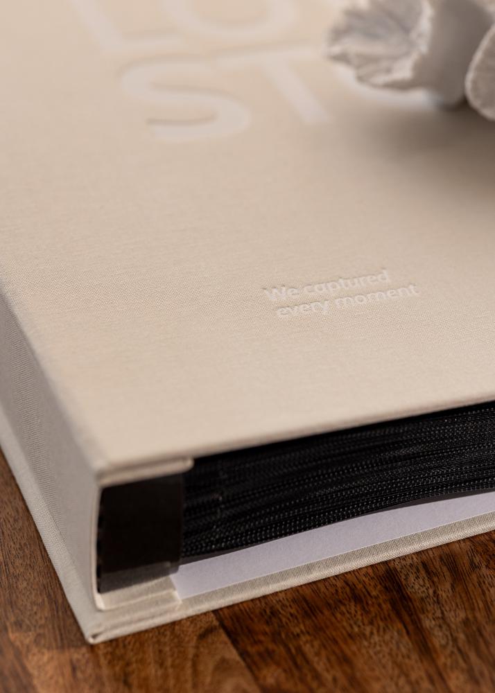 KAILA Fotoalbum NAŠA LJUBAVNA PRIČA Krema - 600 slika u 10x15 cm