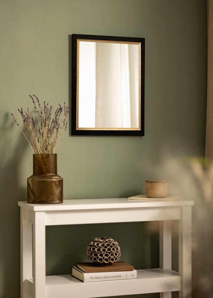 Ogledalo Leonie Crno - Po vlastitoj mjeri