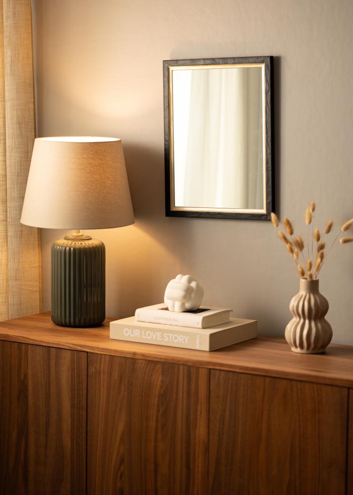 Ogledalo Leonie Crno - Po vlastitoj mjeri